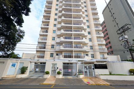 Apartamento para alugar com 155m², 3 quartos e 2 vagas Apartamento para alugar com 155m², 3 quartos e 2 vagasFachada e portaria