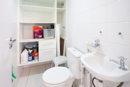 Apartamento para alugar com 155m², 3 quartos e 2 vagas Apartamento para alugar com 155m², 3 quartos e 2 vagasBanheiro
