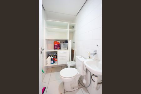 Apartamento para alugar com 155m², 3 quartos e 2 vagas Apartamento para alugar com 155m², 3 quartos e 2 vagasBanheiro