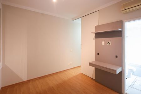 Apartamento para alugar com 155m², 3 quartos e 2 vagas Apartamento para alugar com 155m², 3 quartos e 2 vagasSuite