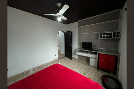 Casa para alugar com 180m², 3 quartos e 2 vagas Casa para alugar com 180m², 3 quartos e 2 vagasQuarto 2 - Suíte