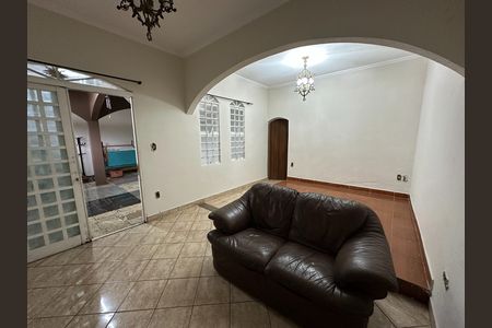Sala de casa para alugar com 3 quartos, 180m² em Avareí, Jacareí