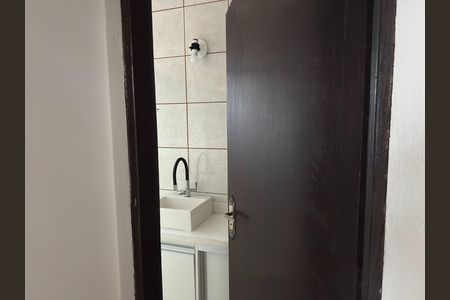 Casa para alugar com 180m², 3 quartos e 2 vagas Casa para alugar com 180m², 3 quartos e 2 vagasBanheiro 2