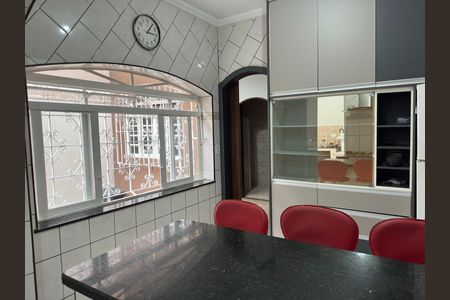 Casa para alugar com 180m², 3 quartos e 2 vagas Casa para alugar com 180m², 3 quartos e 2 vagasCozinha