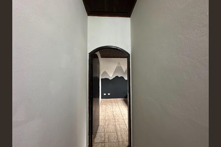 Casa para alugar com 180m², 3 quartos e 2 vagas Casa para alugar com 180m², 3 quartos e 2 vagasCorredor