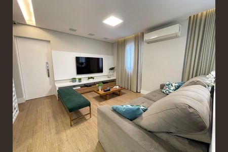 Apartamento à venda com 139m², 3 quartos e 2 vagas Apartamento à venda com 139m², 3 quartos e 2 vagasSala