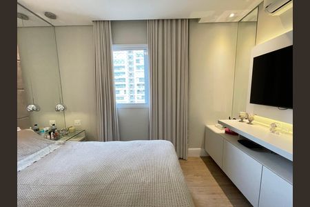 Apartamento à venda com 139m², 3 quartos e 2 vagas Apartamento à venda com 139m², 3 quartos e 2 vagasSuíte 1
