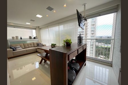 Apartamento à venda com 139m², 3 quartos e 2 vagas Apartamento à venda com 139m², 3 quartos e 2 vagasVaranda