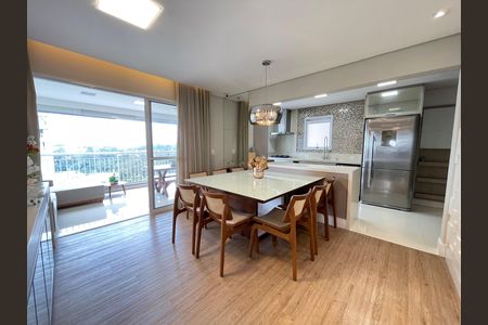 Apartamento à venda com 139m², 3 quartos e 2 vagas Apartamento à venda com 139m², 3 quartos e 2 vagasSala