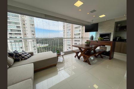 Apartamento à venda com 139m², 3 quartos e 2 vagas Apartamento à venda com 139m², 3 quartos e 2 vagasVaranda