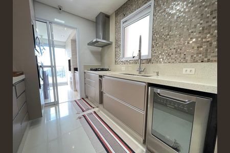 Apartamento à venda com 139m², 3 quartos e 2 vagas Apartamento à venda com 139m², 3 quartos e 2 vagasCozinha