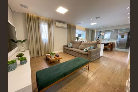 Sala de apartamento à venda com 3 quartos, 139m² em Jardim Arpoador, São Paulo