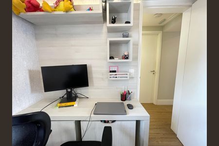 Apartamento à venda com 139m², 3 quartos e 2 vagas Apartamento à venda com 139m², 3 quartos e 2 vagasQuarto 3