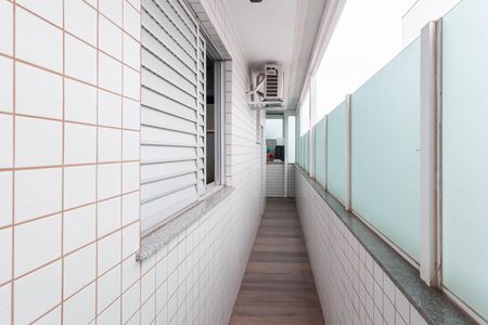 Apartamento à venda com 205m², 4 quartos e 3 vagasCobertura