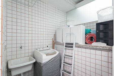 Apartamento à venda com 205m², 4 quartos e 3 vagasCobertura - Área de serviço 