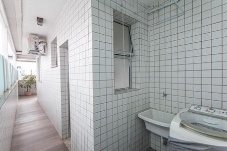 Apartamento à venda com 205m², 4 quartos e 3 vagasCobertura - Área de serviço 