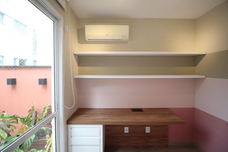 Apartamento à venda com 104m², 2 quartos e 1 vagaEscritório