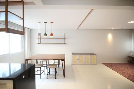 Apartamento à venda com 104m², 2 quartos e 1 vagaSala