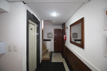 Apartamento à venda com 104m², 2 quartos e 1 vagaCorredor