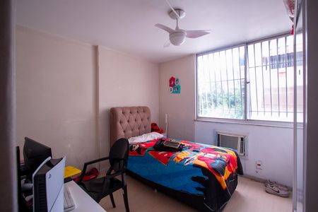 Quarto 1 de apartamento para alugar com 2 quartos, 90m² em Ze Garoto, São Gonçalo