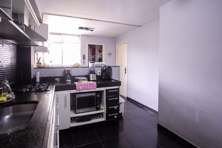 Apartamento para alugar com 90m², 2 quartos e 1 vaga Apartamento para alugar com 90m², 2 quartos e 1 vagaCozinha