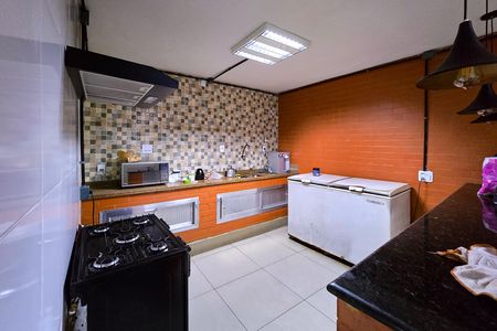 Apartamento para alugar com 90m², 2 quartos e 1 vaga Apartamento para alugar com 90m², 2 quartos e 1 vagaÁrea comum - Salão de festas