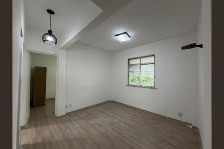 Apartamento para alugar com 60m², 2 quartos e 1 vaga Apartamento para alugar com 60m², 2 quartos e 1 vagaSala
