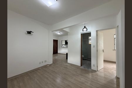 Sala de apartamento para alugar com 2 quartos, 60m² em Jacarepaguá, Rio de Janeiro