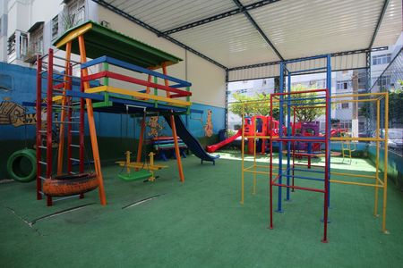 Apartamento para alugar com 60m², 2 quartos e 1 vagaÁrea comum - Playground