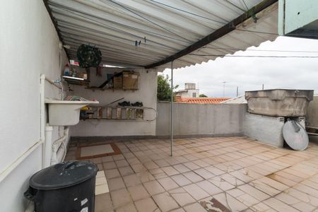Casa à venda com 150m², 3 quartos e 2 vagas Casa à venda com 150m², 3 quartos e 2 vagasÁrea de Serviço