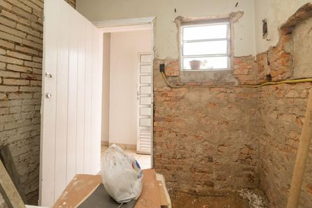 Casa à venda com 150m², 3 quartos e 2 vagas Casa à venda com 150m², 3 quartos e 2 vagasBanheiro 1