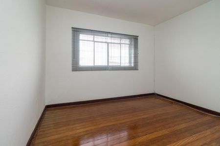 Casa à venda com 150m², 3 quartos e 2 vagas Casa à venda com 150m², 3 quartos e 2 vagasSala
