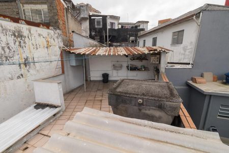 Casa à venda com 150m², 3 quartos e 2 vagas Casa à venda com 150m², 3 quartos e 2 vagasTerraço