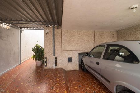Casa à venda com 150m², 3 quartos e 2 vagas Casa à venda com 150m², 3 quartos e 2 vagasGaragem