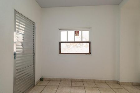 Casa à venda com 150m², 3 quartos e 2 vagas Casa à venda com 150m², 3 quartos e 2 vagasQuarto 3