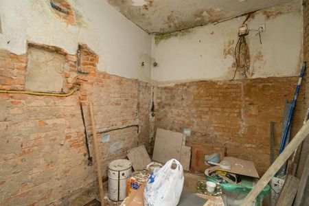 Casa à venda com 150m², 3 quartos e 2 vagas Casa à venda com 150m², 3 quartos e 2 vagasBanheiro 1
