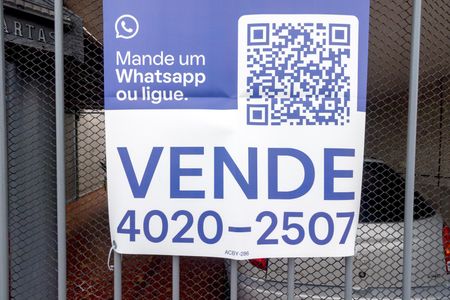 Casa à venda com 150m², 3 quartos e 2 vagas Casa à venda com 150m², 3 quartos e 2 vagasPlaca instalada