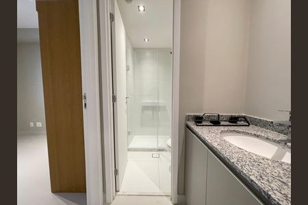Apartamento para alugar com 45m², 1 quarto e 1 vaga Apartamento para alugar com 45m², 1 quarto e 1 vagaBanheiro