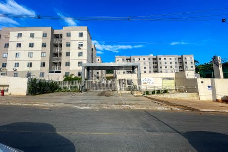 Apartamento para alugar com 46m², 2 quartos e 1 vagaFachada Condomínio