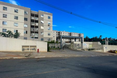 Apartamento para alugar com 46m², 2 quartos e 1 vagaFachada Condomínio
