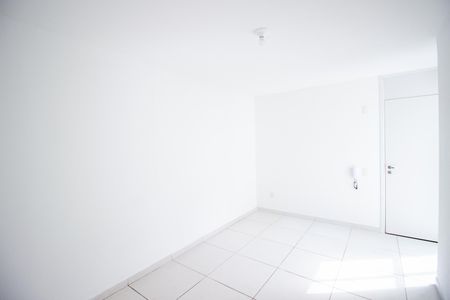 Sala de apartamento para alugar com 2 quartos, 45m² em Parque Xangri-lá, Contagem