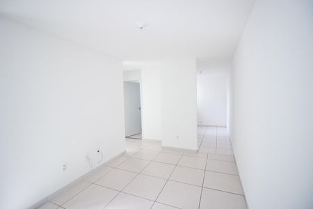 Sala de apartamento para alugar com 2 quartos, 45m² em Parque Xangri-lá, Contagem