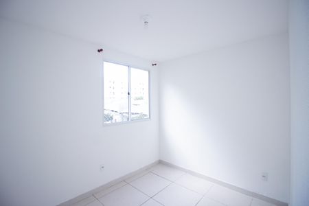 Quarto 2 de apartamento para alugar com 2 quartos, 45m² em Parque Xangri-lá, Contagem