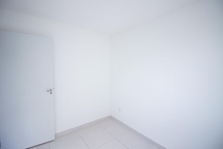 Quarto 1 de apartamento para alugar com 2 quartos, 45m² em Parque Xangri-lá, Contagem