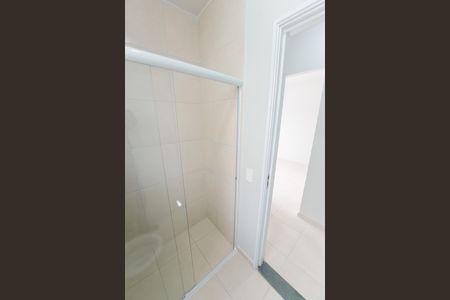 Casa de condomínio para alugar com 45m², 2 quartos e 1 vaga Casa de condomínio para alugar com 45m², 2 quartos e 1 vagaBanheiro