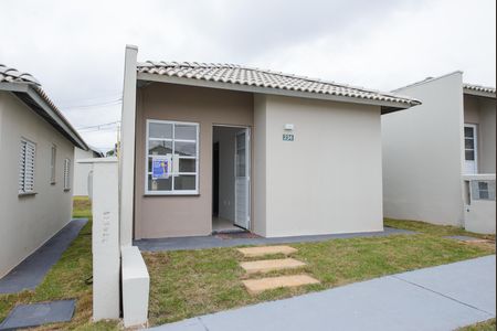 Casa de condomínio para alugar com 45m², 2 quartos e 1 vaga Casa de condomínio para alugar com 45m², 2 quartos e 1 vagaFachada da Casa