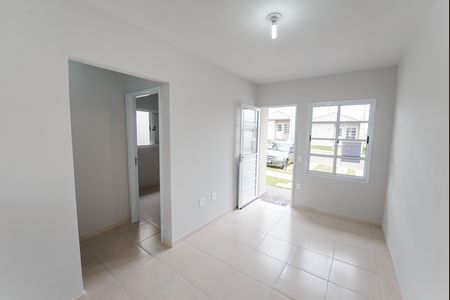 Sala de casa de condomínio para alugar com 2 quartos, 45m² em Chácara São Silvestre, Taubaté