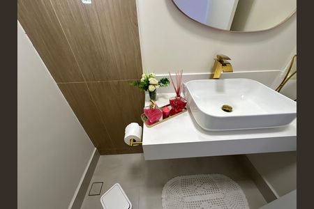 Casa de condomínio à venda com 196m², 3 quartos e 4 vagas Casa de condomínio à venda com 196m², 3 quartos e 4 vagasLavabo