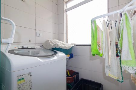 Apartamento à venda com 45m², 2 quartos e 1 vaga Apartamento à venda com 45m², 2 quartos e 1 vagaÁrea de Serviço