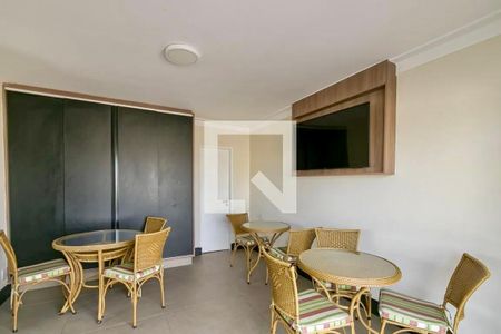 Apartamento à venda com 58m², 2 quartos e 1 vaga Apartamento à venda com 58m², 2 quartos e 1 vagaChurrasqueira